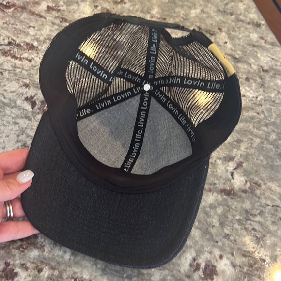 Baseball Cap - Picture 4 of 6